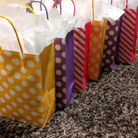 Mystery Accessories Grab Bag - Picture 2 of 2